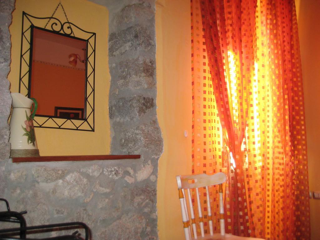 Sa Domo De Minnanna Castelsardo Kamer foto